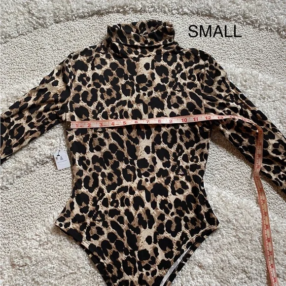 Black Brown Leopard bodysuit long sleeve mock neck NWT small and medium - Picture 6 of 13